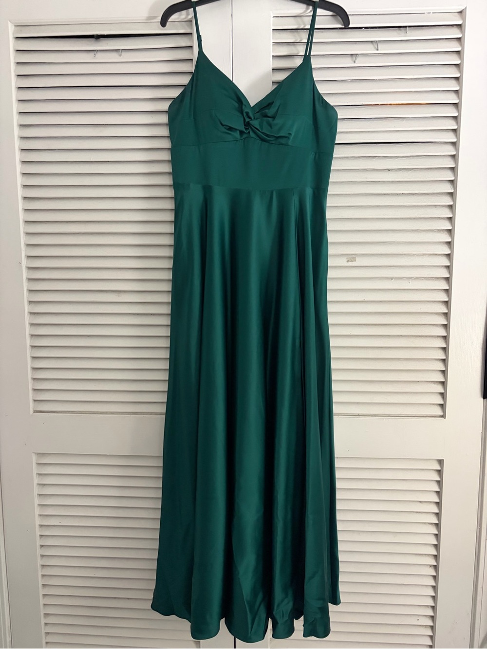 Dillard’s Hunter Green Maxi Dress Size 13, Spaghetti Strap, Pockets, Front Slit
